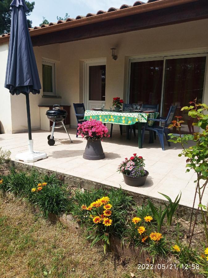 Maison Les Mathes Buitenkant foto